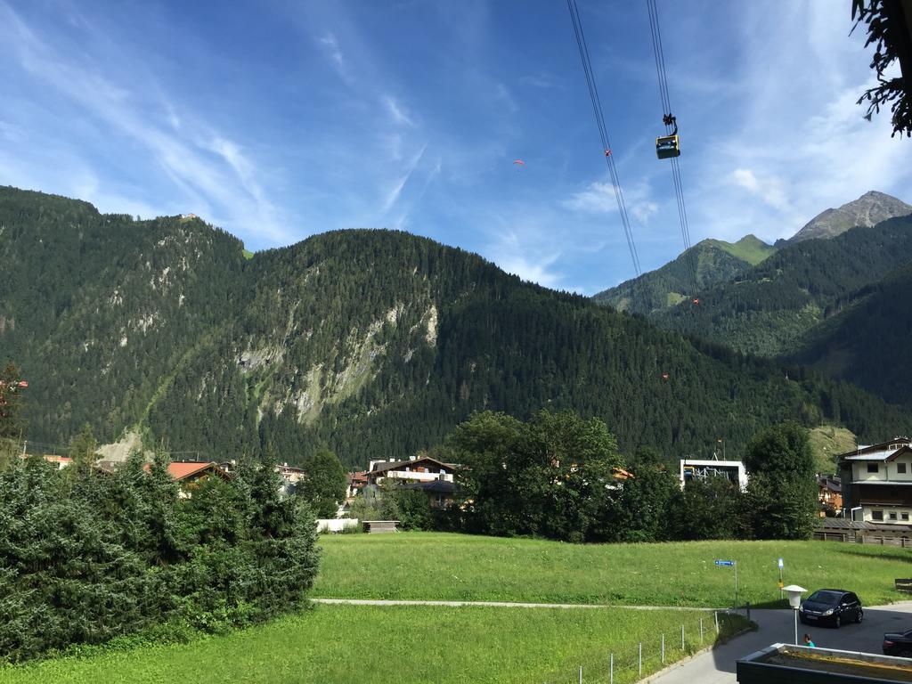 Ferienwohnung Royal Waldfeld Mayrhofen Exterior foto